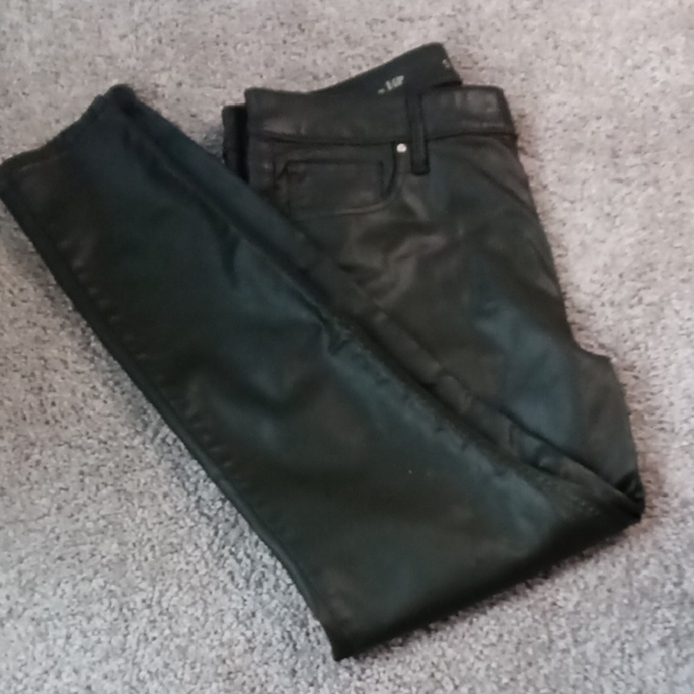 The Skinny Green Pants